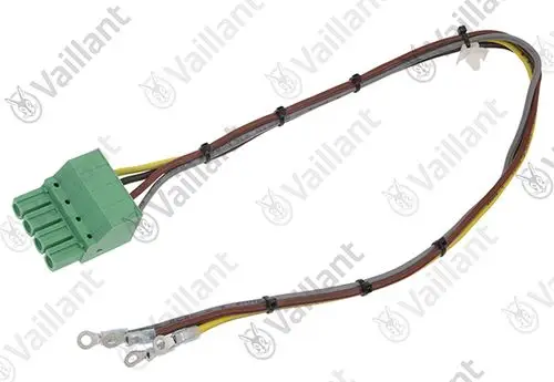 Vaillant Kabelbaum mit grünem Stecker und mehreren Leitungen. Eingänge zur Verbindung, geeignet für den Einsatz in elektrischen Anlagen.